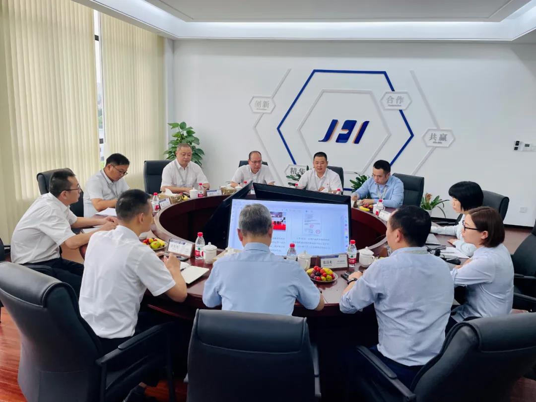 精华股份第三届董事会第四次会议顺利召开(图3)