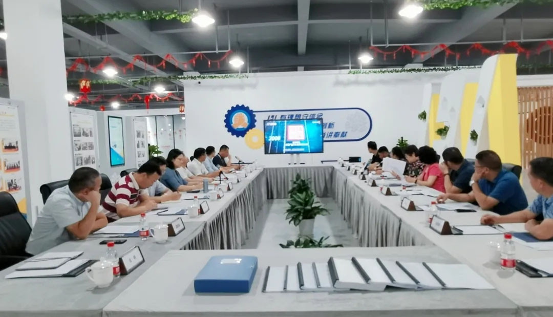 10.11 全国企业民主管理工作调研检查小组莅临我司调研指导(图3)