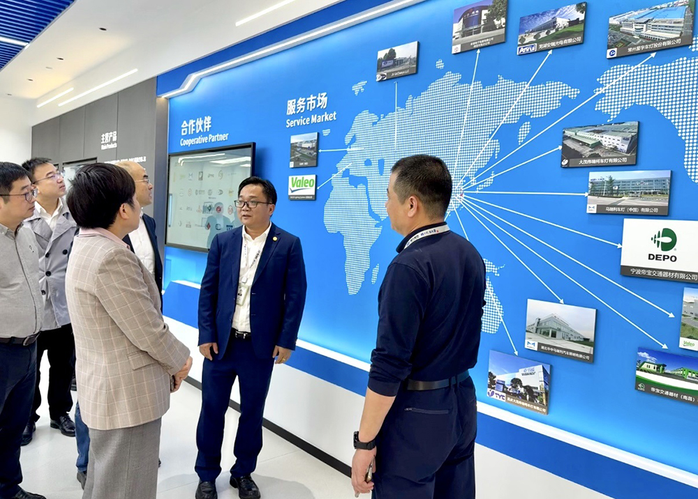 宁波市委统战部副部长、市工商联党组书记王建云一行莅临我司走访调研(图3)